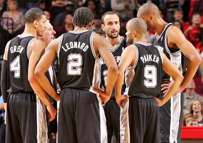 记者：拜仁将于明年一月开始与凯恩谈续约（记者：拜仁计划在明年一月启动与凯恩的续约谈判）