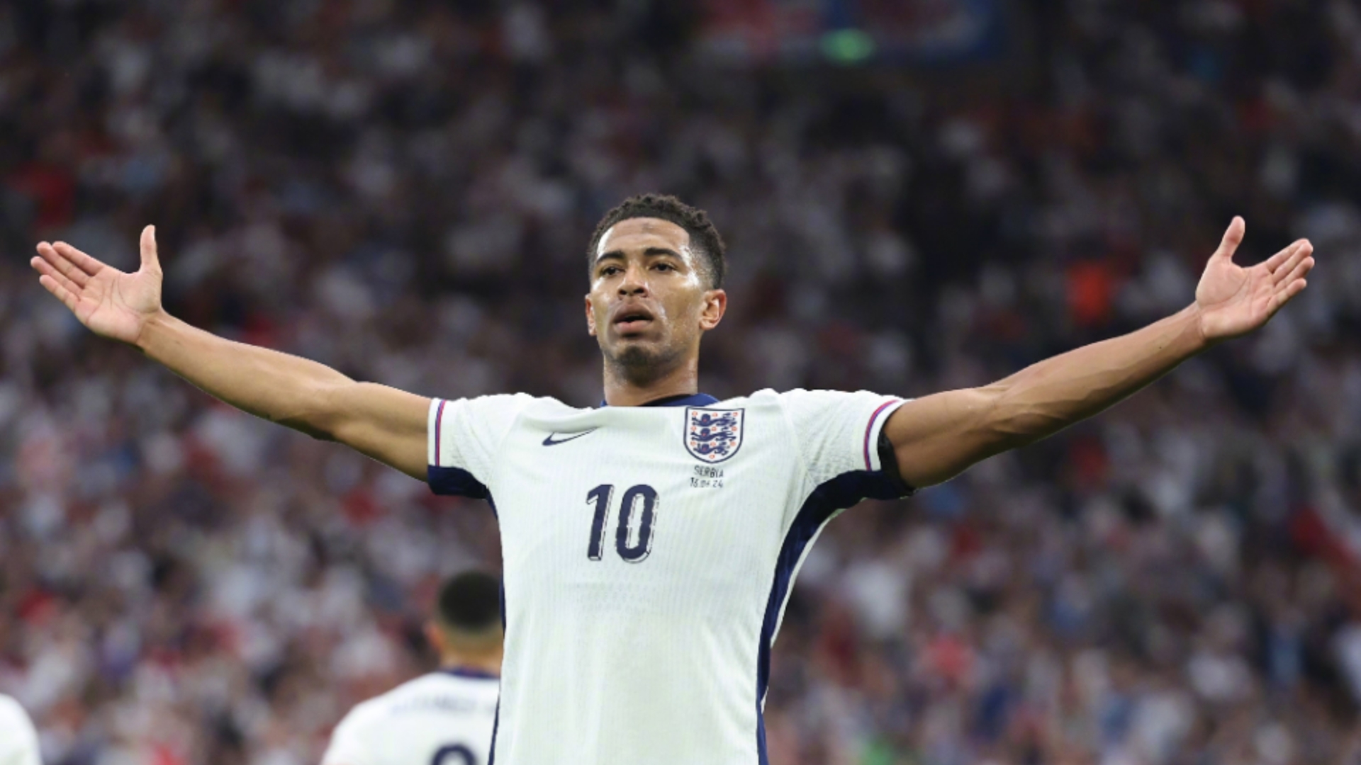 里程碑，伊尔迪兹替补出场迎来尤文生涯第100场正式比赛（尤文生涯百场里程碑：伊尔迪兹替补登场）