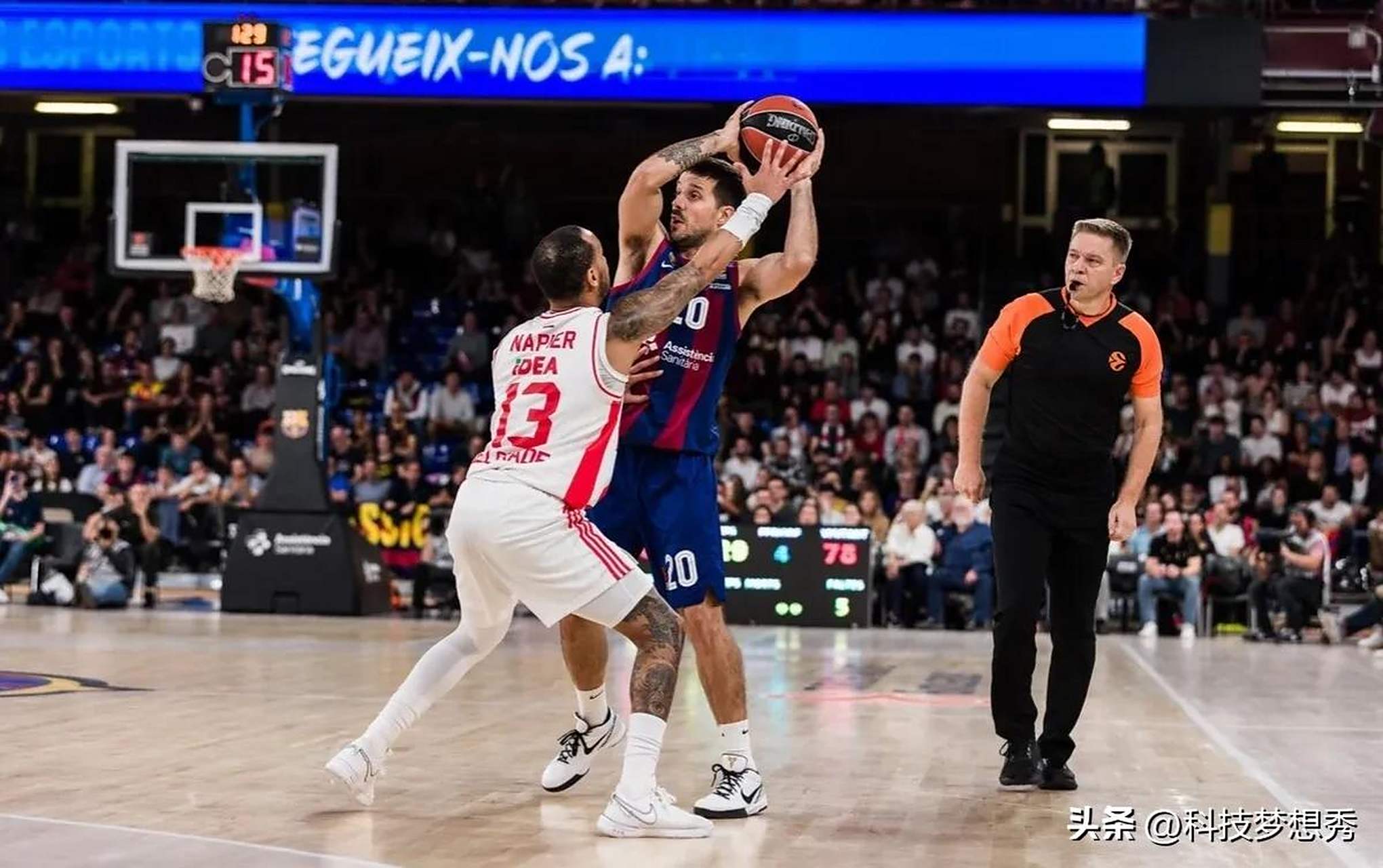 如何打出更有效的团队传切？（提升团队传切效率的关键策略）