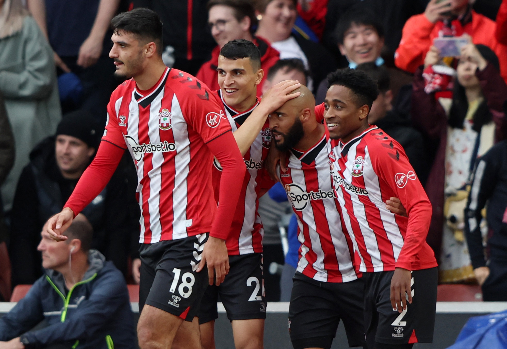 NBA球队战术解析：勇士防守新打法,（勇士防守革新解析：NBA战术新思路）