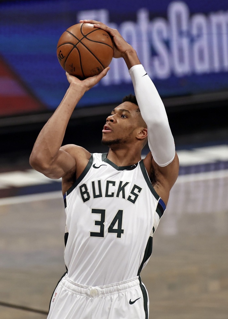 西蒙尼：小蜘蛛状态不好？他加盟以来进多少球了？39个（西蒙尼回击小蜘蛛状态质疑：加盟至今已进39球）