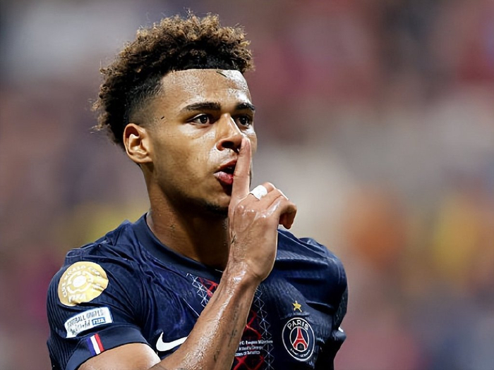 国米有意签下亚特兰大外租小将帕莱斯特拉，后者标价4000万欧元（国际米兰有意引进亚特兰大外租新星帕莱斯特拉，标价约4000万欧元）