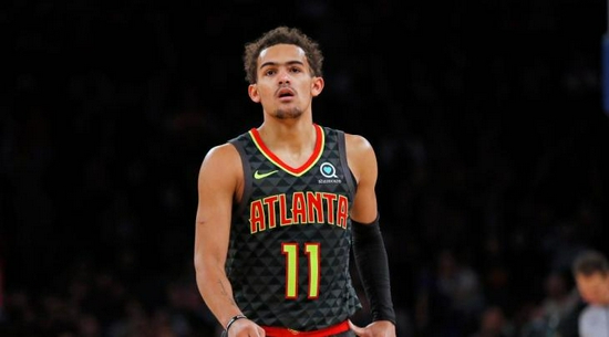 圣诞节五大联赛榜首球队大盘点：阿森纳、巴萨领衔（圣诞档五大联赛领头羊巡礼：阿森纳与巴萨领跑）