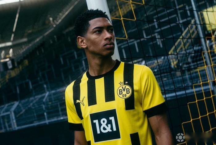 他起跳那一刻对手就绝望了（他跃起之时，对手的希望瞬间归零）