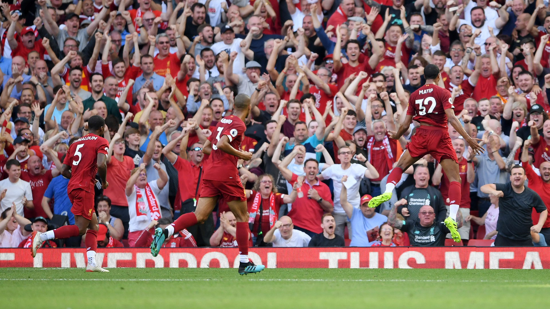 法尔克：拜仁考察了累西腓体育中场泽-卢卡斯，巴萨也有意（法尔克：拜仁已考察累西腓体育中场泽-卢卡斯，巴萨同样关注）