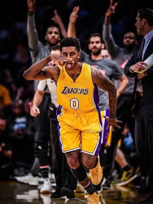 河北曲阳：乒乓跃动青春 赛事汇聚热情（河北曲阳：乒乓点燃青春 赛事凝聚激情）