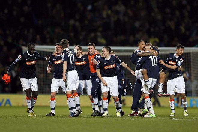 约基奇24+8+13，穆雷暴走三分11中10狂砍52分，掘金双杀步行者（穆雷爆砍52分三分11中10，约基奇24+8+13，掘金完成对步行者双杀）